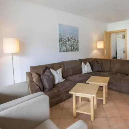 Casa de Férias Maisonette Stay For 8 Guests Wald im Pinzgau