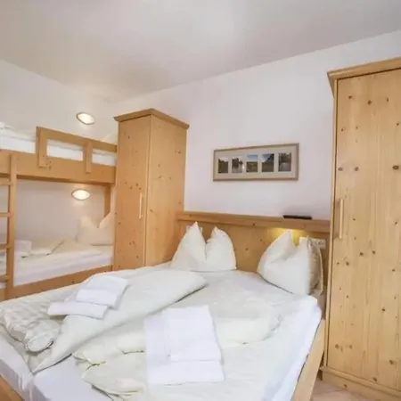 Casa de Férias Maisonette Stay For 8 Guests *