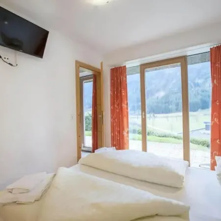 Casa de Férias Maisonette Stay For 8 Guests Wald im Pinzgau