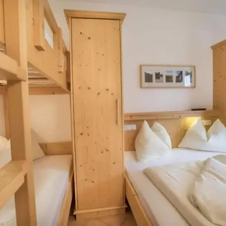 Casa de Férias Maisonette Stay For 8 Guests *